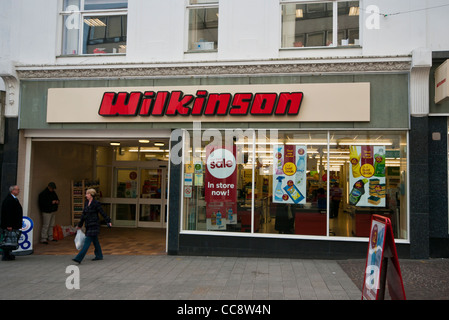 Wilkinson Shop UK Wilkinsons High Street negozi Foto Stock