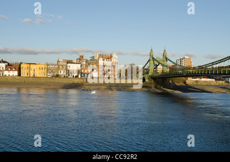 Hammersmith ponte sul fiume Tamigi London REGNO UNITO Foto Stock