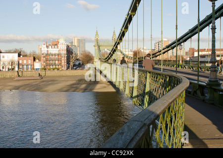 Hammersmith ponte sul fiume Tamigi, Hammersmith London Regno Unito Foto Stock