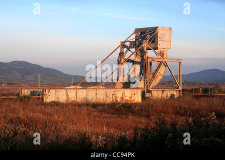 Il Wingo ponte levatoio attraversa Sonoma Creek vicino la città fantasma di Wingo nella California del Nord, a nord di San Francisco. Foto Stock