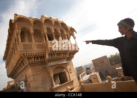 Il XVIII secolo Salim Singh Ki Haveli, in Jaisalmer, Rajasthan, India. Foto Stock