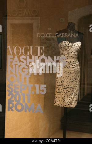 Vogue Fashion's Night Out settembre 15 2011 evento roma italia via condotti strada Foto Stock