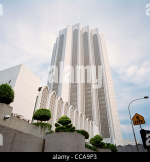 Architettura moderna del Dayabumi Complex building a Kuala Lumpur in Malesia in Estremo Oriente Asia sud-orientale. Viaggiare Foto Stock