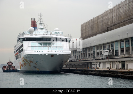 Stella nave da crociere star pesci all'Ocean Terminal di hong kong RAS di Hong kong cina asia Foto Stock