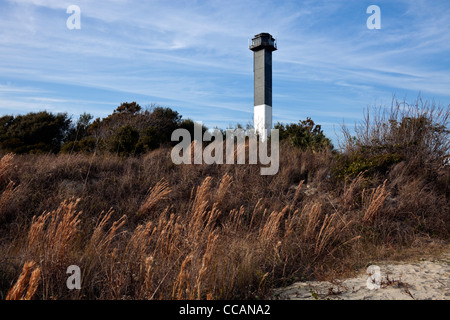 Faro di Charleston si trova su Sullivan's Island in Carolina del Sud Foto Stock