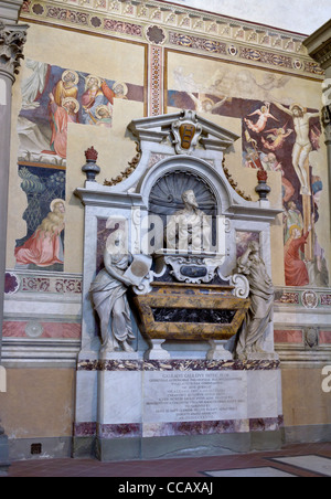 Tomba di Galileo Galilei nella Basilica di Santa Croce, Firenze Foto Stock