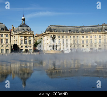 Miroir d'Eau, Place de la Bourse, Bordeaux Foto Stock