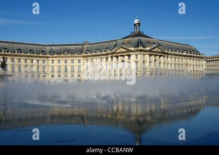 Miroir d'Eau, Place de la Bourse, Bordeaux Foto Stock