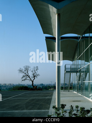 Lycee polivalente di Albert Camus, Frejus, Francia, Foster e Partner, 1993. Foto Stock