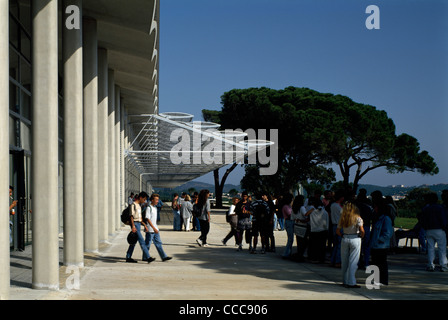 Lycee polivalente di Albert Camus, Frejus, Francia, Foster e Partner, 1993. Foto Stock