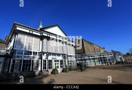 Il padiglione Cafe nel famoso Buxtons Pavilion Gardens Foto Stock