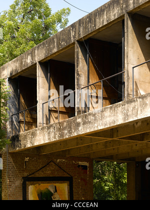 Il CEPT University (Centro per la pianificazione ambientale e tecnologia), Ahmedabad, India, 1962 Foto Stock