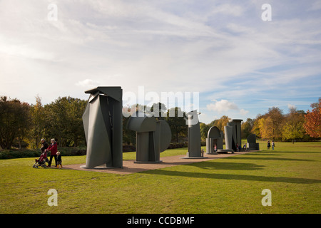 "Promenade" da Sir Anthony Caro nello Yorkshire Sculpture Park Foto Stock