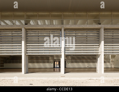 Khayelitsha thusong service center makeka design lab Città del Capo Sud Africa in elevazione esterna della sala sportiva Foto Stock