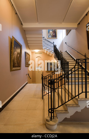 Ampliamento e ristrutturazione al bagno del Museo Holborne, decorato splendidamente da Eric Parry Architects Foto Stock