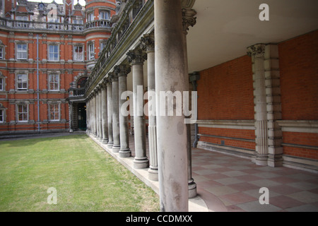 Fondatore del Palazzo Royal Holloway College Foto Stock