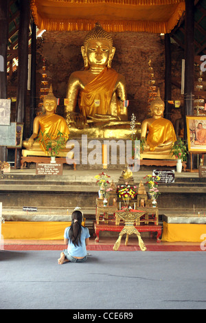 Wat Chedi Luang, Chiang Mai, Thailandia. Foto Stock