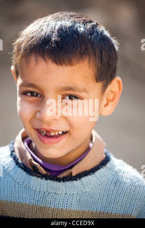 Ragazzo in Taxila, Provincia del Punjab, Pakistan Foto Stock