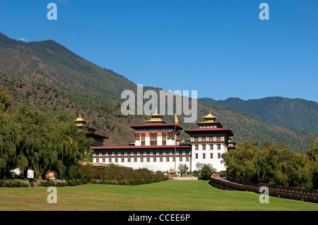 Sede del Governo Thimphu Dzong o Trashi Chhoe Dzong in tradizionale stile architecural, Thimphu Bhutan Foto Stock