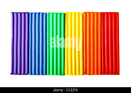 Una serie di plastilina colorata, modellante argilla isolata su sfondo  bianco. Plastilina per bambini o modelli professionali Foto stock - Alamy