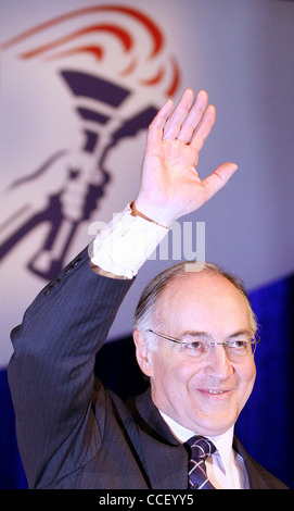 Michael Howard parla alla conferenza sull'ultimo giorno della Conferenza di Primavera in Brighton. Foto di James Boardman. Foto Stock