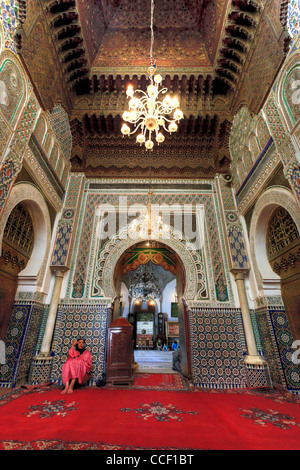Il Marocco, Fes, Medina (città vecchia), Zaouia Moulay Idriss II Mausoleo Foto Stock
