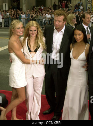 Jun 18, 2003; Hollywood, CA, Stati Uniti d'America; 'Charlie's Angels' attrici Lucy Liu, Drew Barrymore e Cameron Diaz @ la premiere del 'Charlie's Angels: Full Throttle" a Hollywood. Foto Stock