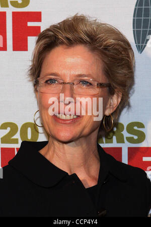 Ottobre 21, 2010 - Los Angeles, California, Stati Uniti - Annette Bening.Internazionale delle Donne Media Foundation il coraggio di giornalismo Awards tenutosi presso il Beverly Hills Hotel. Los Angeles 10-21-2010. 2010.K66606AL(Credit Immagine: Â© TLeopold/Globe foto/ZUMApress.com) Foto Stock