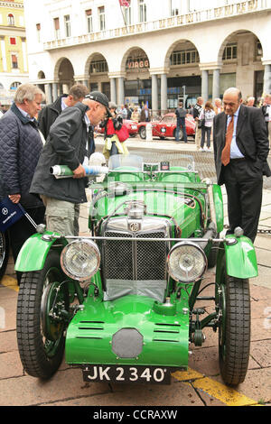 1932 MG Midget C di tipo a Brescia all'inizio del 2010 Mille Miglia Foto Stock