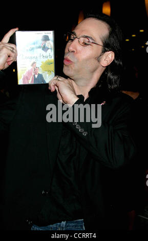 Nov. 5, 2003 - Hollywood, California, Stati Uniti - Mi8125CHW.cambiare i cuori - AFTERPARTY a beneficio di Hollywood di speranza.A ARCLIGHT cinema, Hollywood, CA .11/04/2003 . / / 2003 .MARTIN GUIGUI(Immagine di credito: Â© Clinton Wallace/Globe foto/ZUMAPRESS.com) Foto Stock