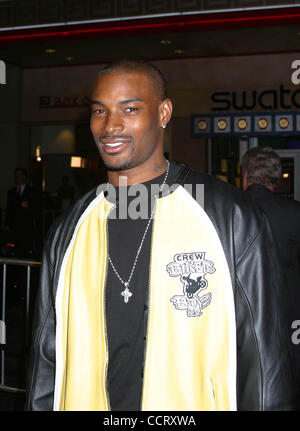 Gen 29, 2003 - Hollywood, California, Stati Uniti - Mi7333CHW.HOLLYWOOD PREMIERE DI - BIKER BOYZ -.Il Teatro Cinese di Mann, Hollywood, CA.01/28/2003. / / 2003.Tyson Beckford(Immagine di credito: Â© Clinton Wallace/Globe foto/ZUMAPRESS.com) Foto Stock