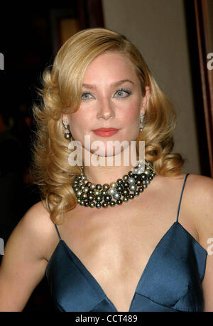 Febbraio 21, 2004 - Hollywood, California, Stati Uniti - K35577EG.56TH Annuale Writers Guild AWARDS presso il Century Plaza Hotel, secolo Hollywood, California.02/21/04 . /E.G.I./ 2004.ELISABETH ROHM.(Immagine di credito: Â© Ed Geller/Globe foto/ZUMAPRESS.com) Foto Stock