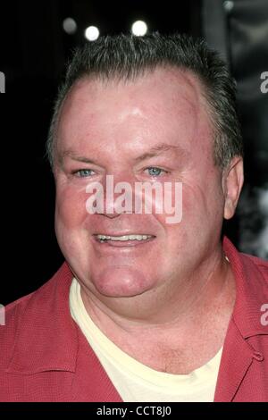 6 ott. 2004 - Hollywood, California, Stati Uniti - K39615EG.venerdì notte luci Premiere mondiale a CRAUMAN's Chinese Theater, Hollywood, California .10/06/04. /E.G.I./ 2004.JACK MCGEE(Immagine di credito: Â© Ed Geller/Globe foto/ZUMAPRESS.com) Foto Stock