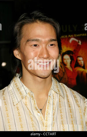 Agosto 17, 2004 - Hollywood, California, Stati Uniti - K38721EG.HERO LOS ANGELES PREMIERE AL ARCLIGHT, Hollywood, California .08/17/2004 . /E.G.I./ 2004.KARL YUNE.(Immagine di credito: Â© Ed Geller/Globe foto/ZUMAPRESS.com) Foto Stock