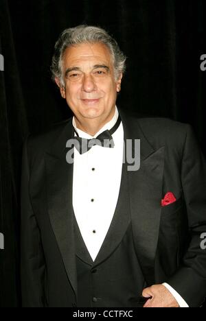 Agosto 26, 2004 - Hollywood, California, Stati Uniti - K38739EG.IMAGEN FOUNDATION AWARDS cena presso il Beverly Wilshire Hotel di Beverly Hills, in California, .08/26/2004 . /E.G.I./ 2004.Placido Domingo.(Immagine di credito: Â© Ed Geller/Globe foto/ZUMAPRESS.com) Foto Stock