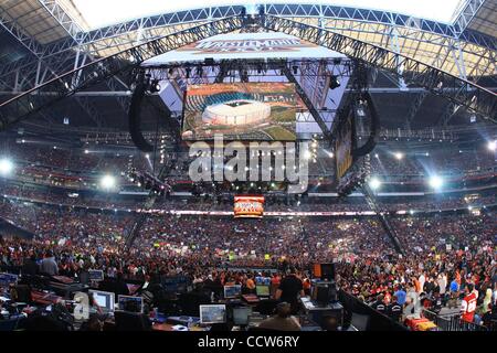 Mar 28, 2010 - Phoenix, Arizona, Stati Uniti d'America - La scena al Phoenix Stadium durante la WWE Wrestlemania 26. (Credito Immagine: Â© Matt Roberts/ZUMA Press) Foto Stock