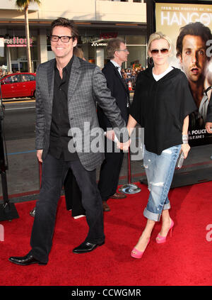 Giu 2, 2009 - Hollywood, California, Stati Uniti d'America - attore Jim Carrey & attrice JENNY MCCARTHY che arrivano al 'la sbornia' Los Angeles Premiere detenute al Mann Chinese Theater. (Credito Immagine: Â© Lisa O'Connor/ZUMA Press) Foto Stock