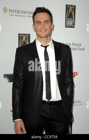 Maggio 01, 2010 - Los Angeles, California, Stati Uniti - CHEYENNE JACKSON assiste il quinto annuale ''una multa Romance'' VANTAGGIO gala tenutosi presso il ventesimo secolo Fox Studios di Los Angeles CA. 05-01-10. 2010.K64710lunga(Immagine di credito: Â© D. lunga/Globe foto/ZUMApress.com) Foto Stock