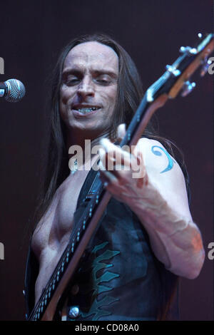 Il tedesco heavy metal band Gamma Ray live a Mosca. Foto Stock