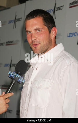 Luglio 17, 2008 - Hollywood, California, Stati Uniti - Ho13412CHW.MATT LEINART OSPITA LA 2ND annuale CELEBRITY BOWLING notte approfittando del MATT LEINART FOUNDATION .Lucky Strike Lanes, Hollywood, California 07-17-2008.MATT LEINART (credito Immagine: Â© Clinton Wallace/Globe foto/ZUMAPRESS.com) Foto Stock