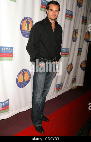 Nov. 16, 2008 - Hollywood, California, Stati Uniti - Mi1328CHW.IL PAT TILLMAN FOUNDATION BENEFICIO DOTATE DI ROBBY KRIEGER E AMICI .il canyon CLUB AGOURA hills , california 11-16-2008.SCOTT ELROD (credito Immagine: Â© Clinton Wallace/Globe foto/ZUMAPRESS.com) Foto Stock