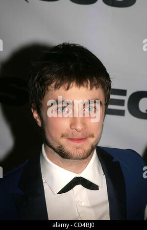 Sett. 25, 2008 - New York New York, Stati Uniti - DANIEL RADCLIFFE E COLLEGHI CASTMEMBERS celebrare l'apertura di Broadway di ''Equus''.Moli Chelsea 09-25-2008. 2008.Daniel Radcliffe .K59695RM(Immagine di credito: Â© Rick Mackler/Globe foto/ZUMAPRESS.com) Foto Stock