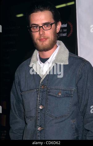 Ottobre 15, 2003 - Hollywood, California, Stati Uniti - Mi8091PR.11:14 Premiere presso il teatro ACRLIGHT, HOLLYWOOD CA.10/15/2003. / / 2003.COLIN HANKS(Immagine di credito: Â© Phil Roach/Globe foto/ZUMAPRESS.com) Foto Stock