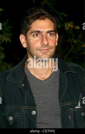 Sett. 27, 2004 - New York New York, Stati Uniti - K39672ML.NY PREMIERE di ''Shark favola'' PRESSO IL DELACORTE THEATER DI CENTRAL PARK, New York New York 09/27/2004. / 2004.MICHAEL IMPERIOLI(Immagine di credito: Â© Mitchell Levy/Globe foto/ZUMAPRESS.com) Foto Stock