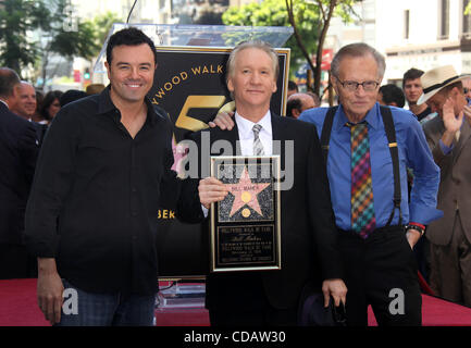 Sep 14, 2010 - Hollywoodwood, California, Stati Uniti d'America - Larry King e attore SETH MACFARLANE si unisce a Bill Maher come egli riceve una stella sulla Walk of Fame. (Credito Immagine: © Lisa O'Connor/ZUMApress.com) Foto Stock