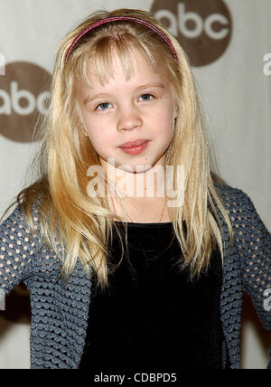 K34128AR .HIGH TEA PRESSO IL PLAZA HOTEL Premiere mondiale lo screening di ELOISE al tempo di Natale, New York New York .11/15/2003 . / 2003..SOFIA VASSILIEVA(Immagine di credito: Â© Andrea Renault/Globe foto/ZUMAPRESS.com) Foto Stock
