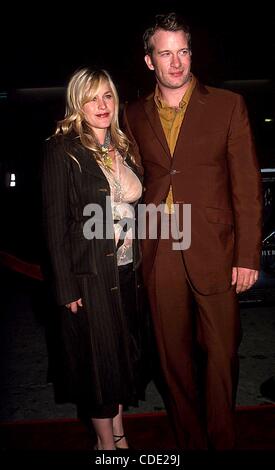 Il 1 gennaio, 2011 - Hollywood, California, Stati Uniti - Mi7498PR.DREAMCATCHER PREMIERE PRESSO IL VILLAGGIO Theatre, CA.03/19/2003. / / 2003.PATRICIA ARQUETTE E THOMAS JANE(Immagine di credito: Â© Phil Roach/Globe foto/ZUMAPRESS.com) Foto Stock