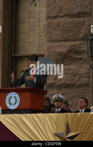 Gen 18, 2011 - Austin, Texas, Stati Uniti - RICK PERRY.Rick Perry cerimonia inaugurale in Campidoglio dello Stato del Texas su 1/18/2011. 2011.K67394JN(Immagine di credito: © Jeff Newman/Globe foto/ZUMAPRESS.com) Foto Stock