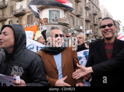 Artisti prendere parte al governo anti-dimostrazione in piazza Tahrir nel centro cittadino del Cairo, Egitto nel febbraio 10,2010. Piazza Tahrir ha assistito ad un esplosione di espressione politica e della libertà di parola poiché le proteste contro il governo ha iniziato a.. Foto di Ahmed Asad Foto Stock