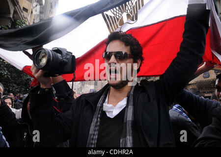 Artisti prendere parte al governo anti-dimostrazione in piazza Tahrir nel centro cittadino del Cairo, Egitto nel febbraio 10,2010. Piazza Tahrir ha assistito ad un esplosione di espressione politica e della libertà di parola poiché le proteste contro il governo ha iniziato a.. Foto di Ahmed Asad Foto Stock